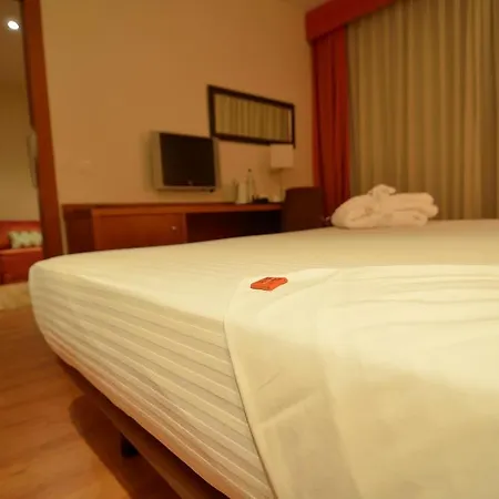 Xon's Valencia 4*