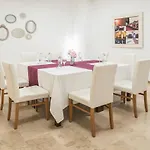 Xon's Valencia Hotel 4*