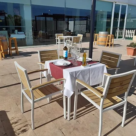 Xon's Valencia