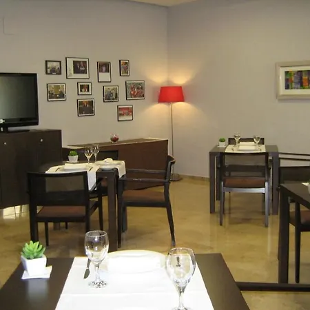 Xon's Valencia Otel