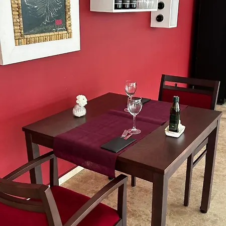 Xon's Valencia 4*