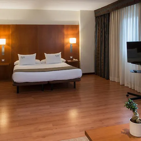 Xon's Valencia Otel