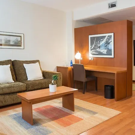 Xon's Valencia Otel Aldaia