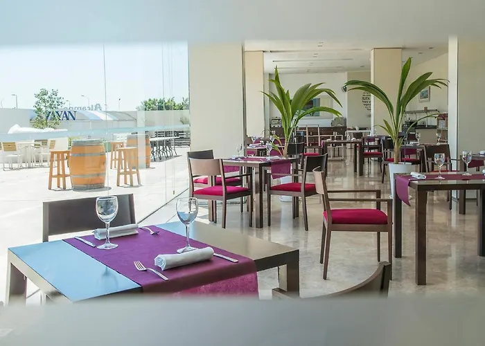 Xon's Valencia 4* Aldaia