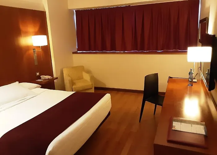 Xon's Valencia Hotel 4*